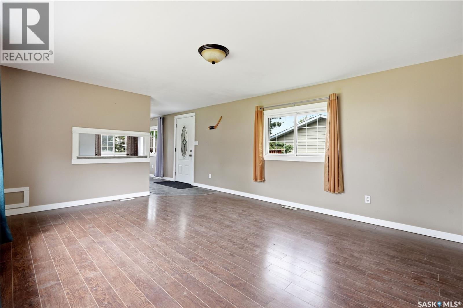 123 3Rd Street W, Lafleche, SK