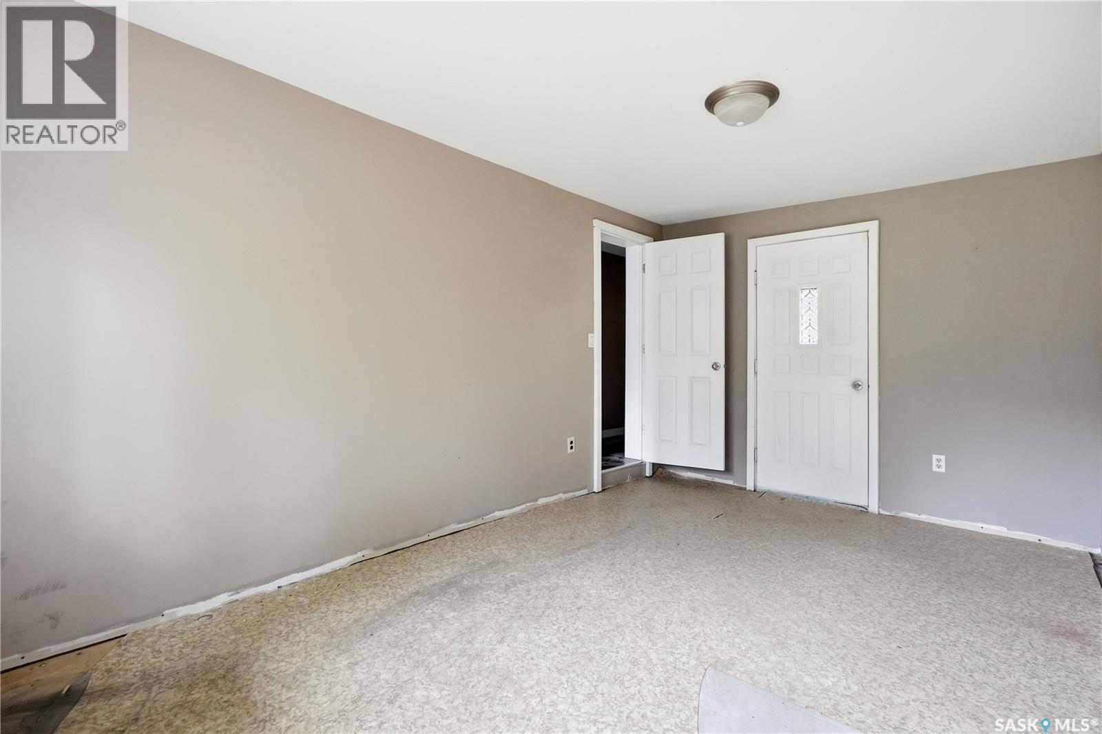 123 3Rd Street W, Lafleche, SK