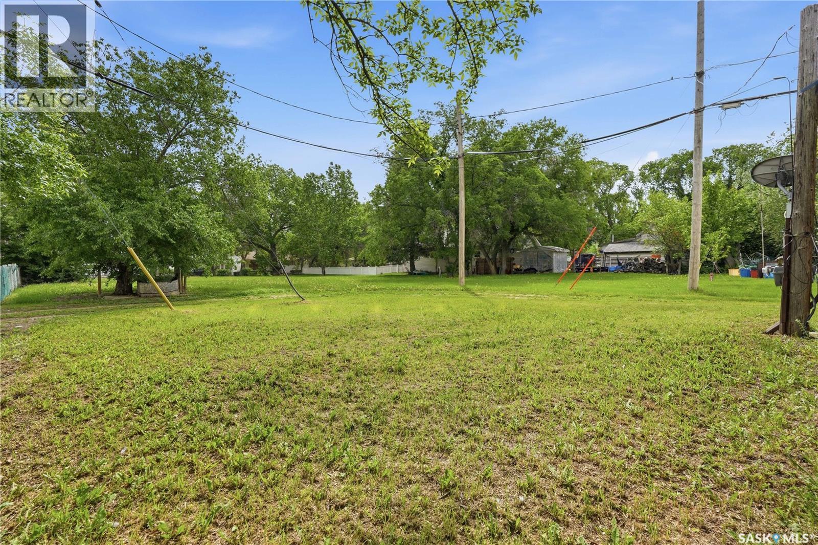 123 3Rd Street W, Lafleche, SK