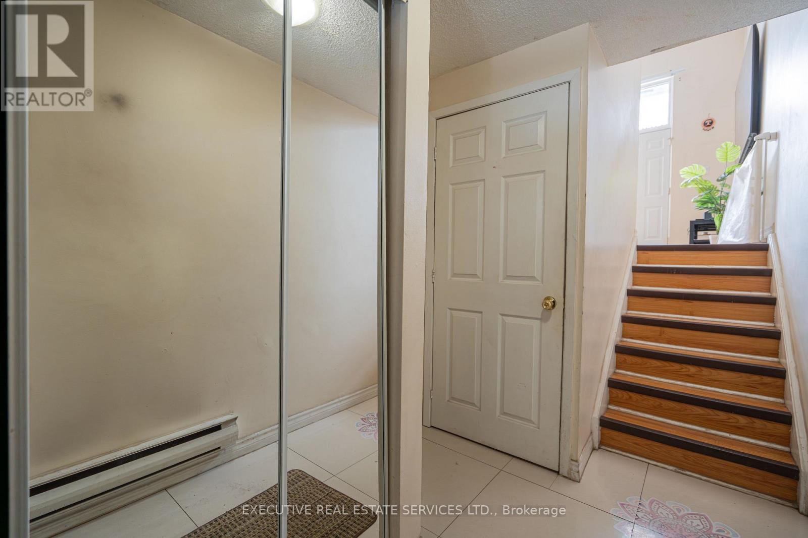 25 Briar Path, Brampton, ON