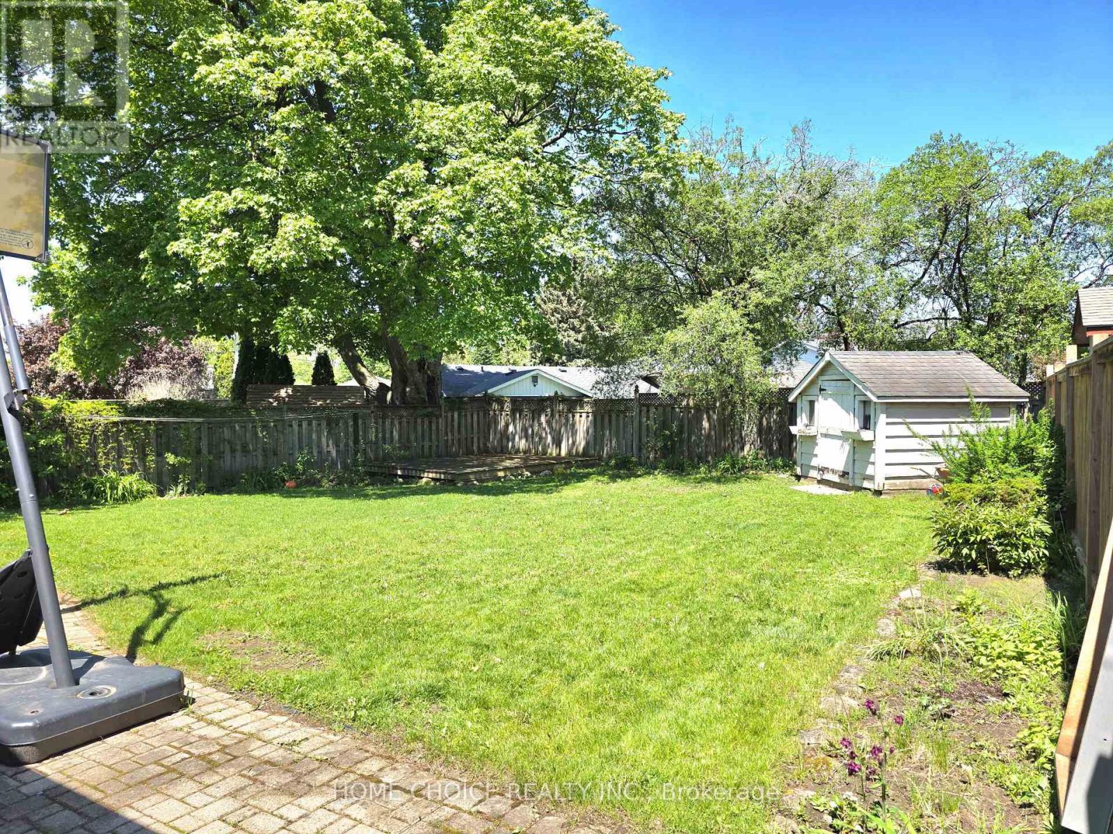 130 Champlain Crescent, Kitchener, ON