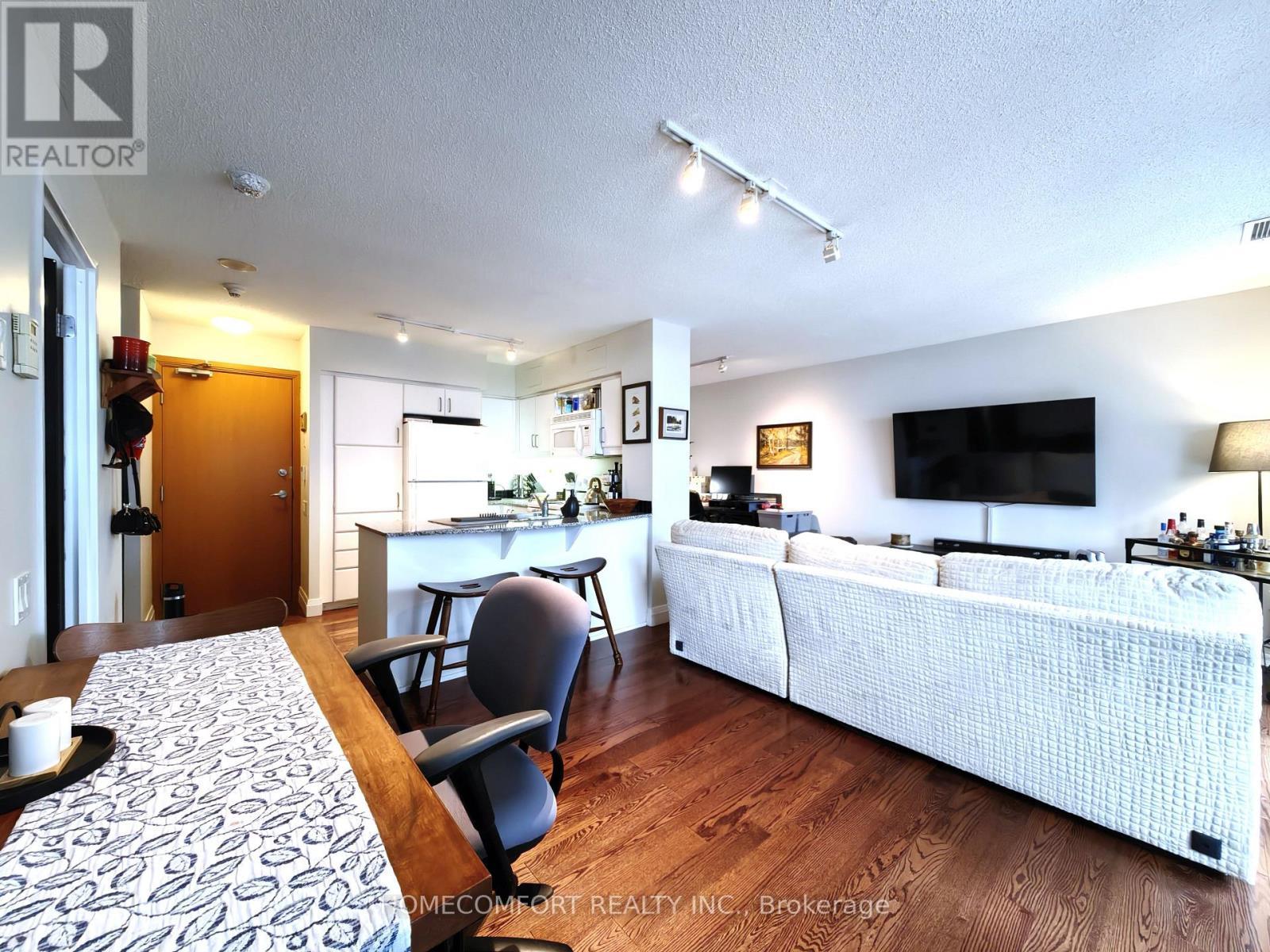 2007 - 33 Sheppard Avenue E, Toronto, ON
