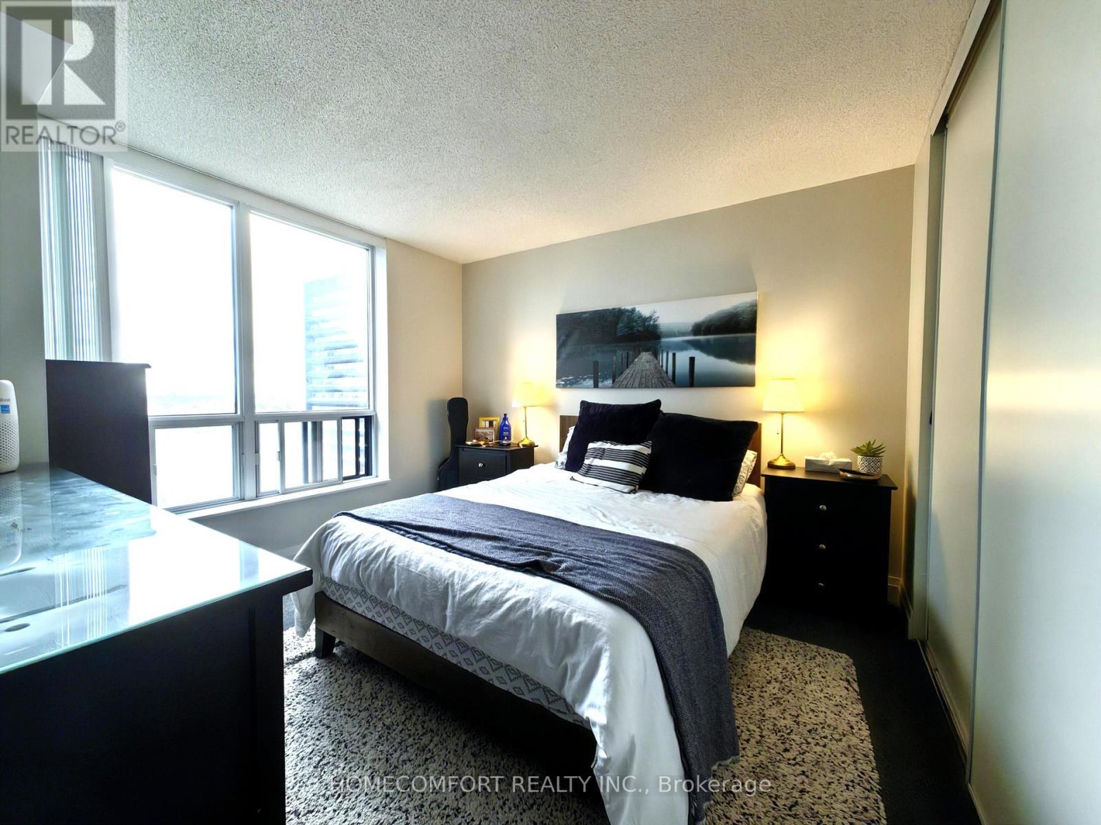 2007 - 33 Sheppard Avenue E, Toronto, ON