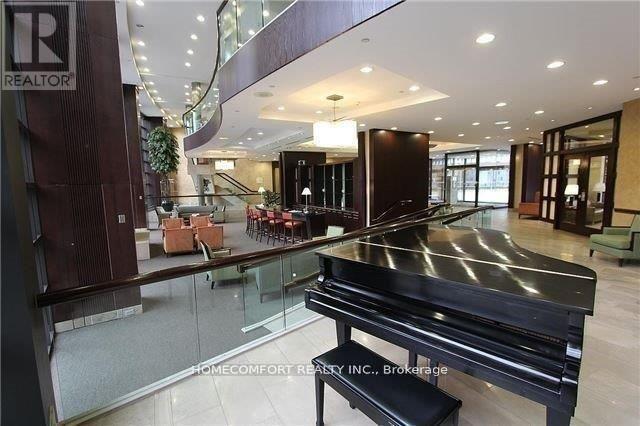 2007 - 33 Sheppard Avenue E, Toronto, ON