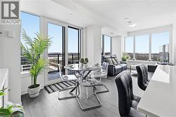 3200 WILLIAM COLTSON Avenue Unit# 1004 Oakville, ON L6H 7W6