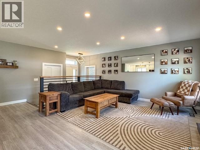 482 Russell Crescent, Swift Current, SK