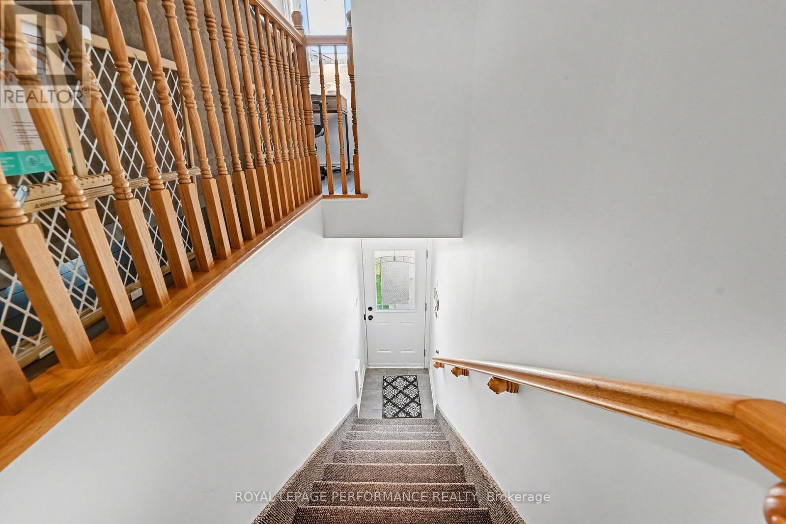202 - 222 First Street E, Cornwall, ON