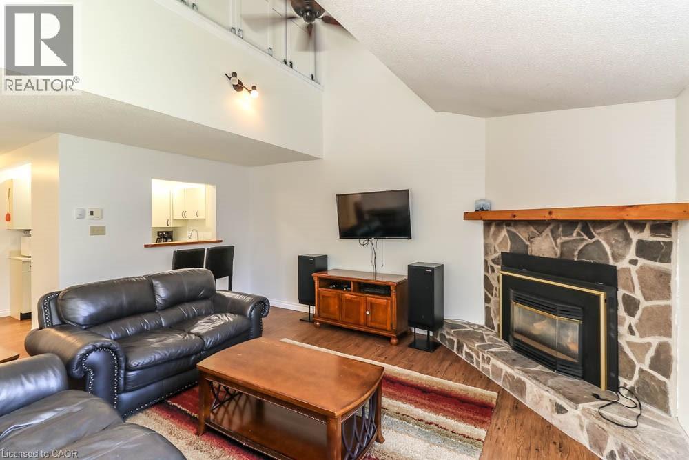 9 Trafalgar Road, Collingwood, ON - Indoor Photo Showing Living Room With Fireplace