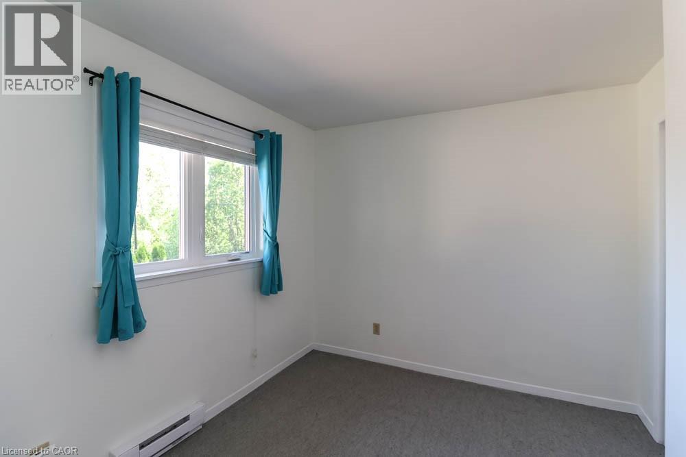 9 Trafalgar Road, Collingwood, ON - Indoor Photo Showing Other Room