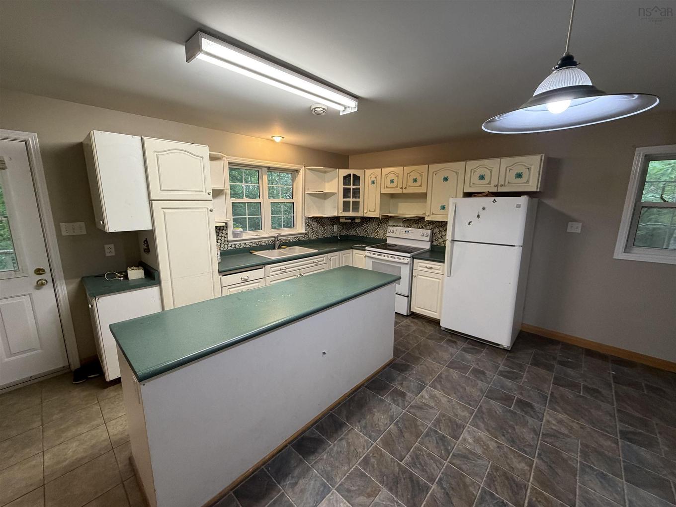 71 Audrey Drive, Bridgewater, NS
