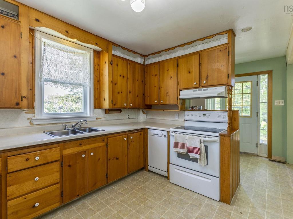 2763 Highway 376, Lyons Brook, NS