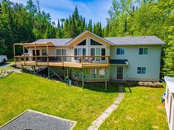 36 Poplar Bay Road Kenora, ON P0X 1C0