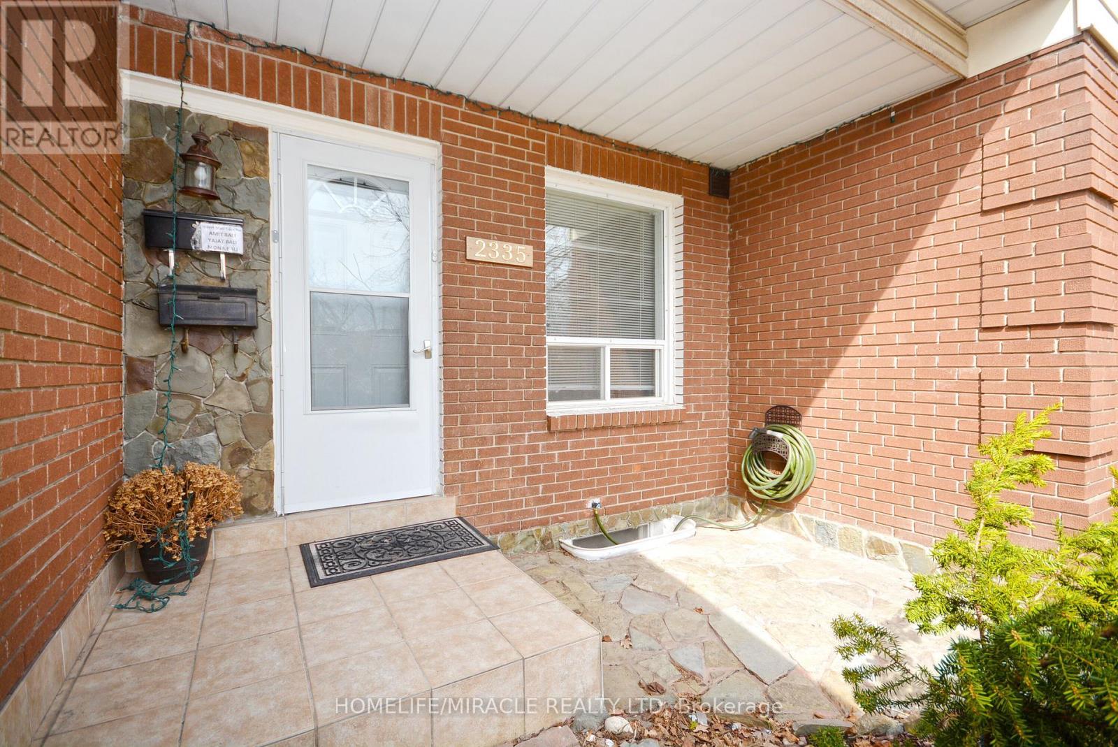 2335 Council Ring Road, Mississauga, ON