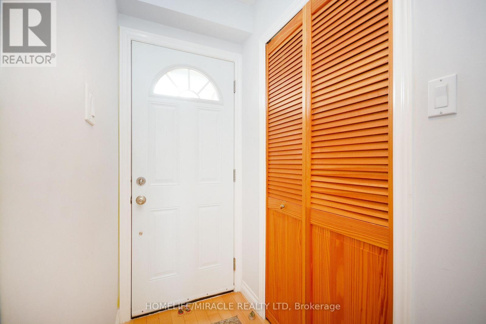 2335 Council Ring Road, Mississauga, ON