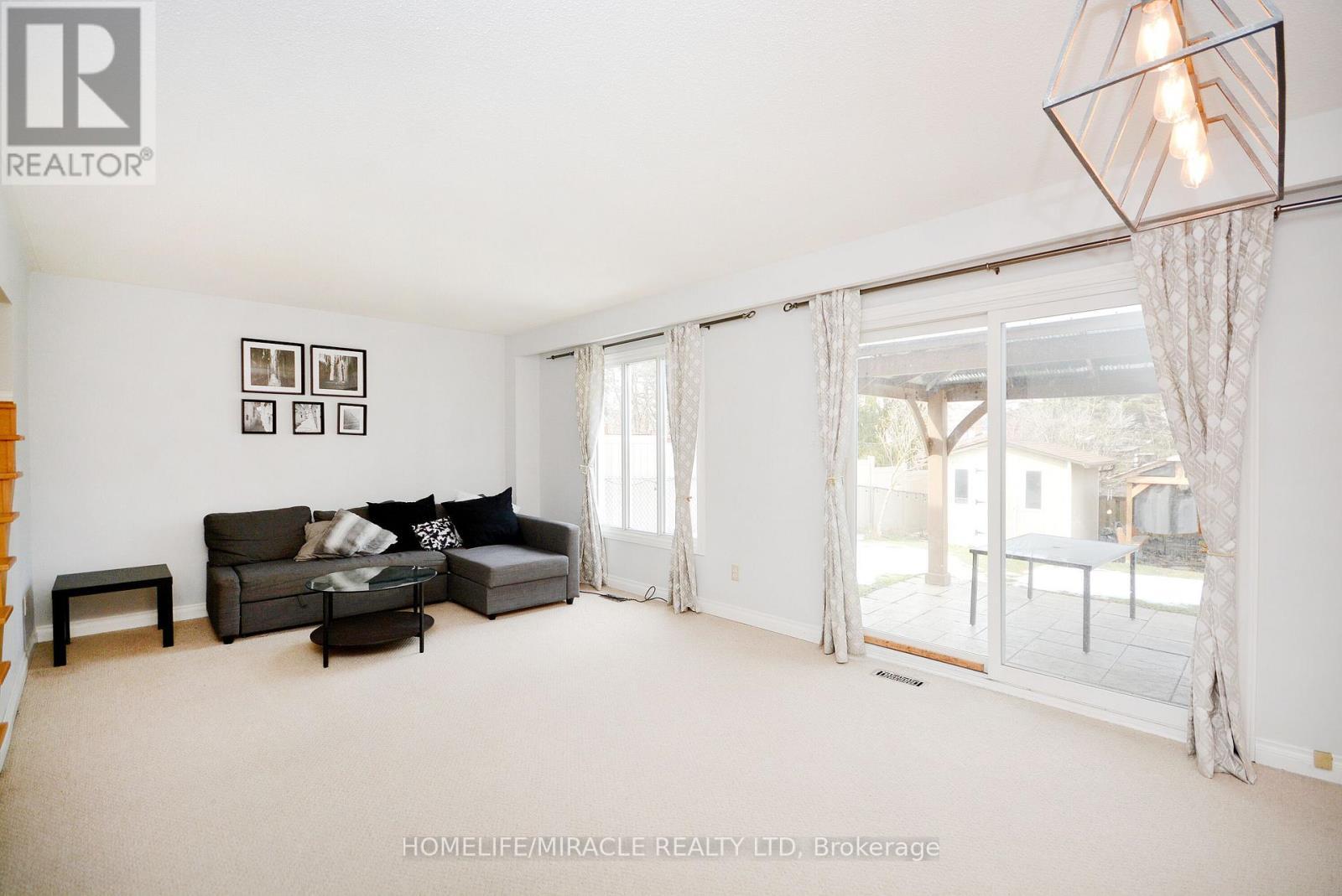 2335 Council Ring Road, Mississauga, ON
