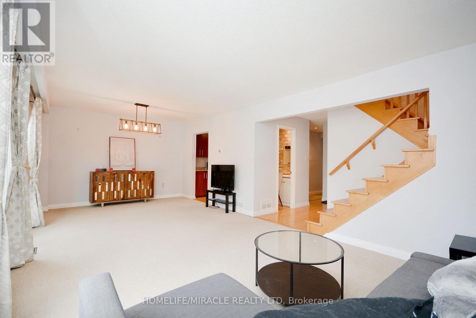 2335 Council Ring Road, Mississauga, ON