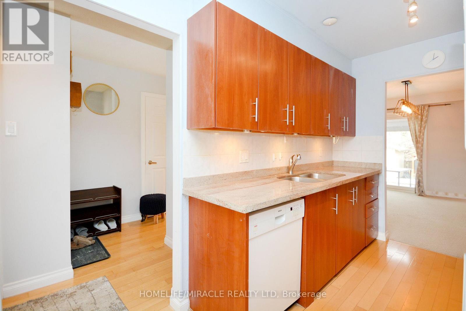 2335 Council Ring Road, Mississauga, ON
