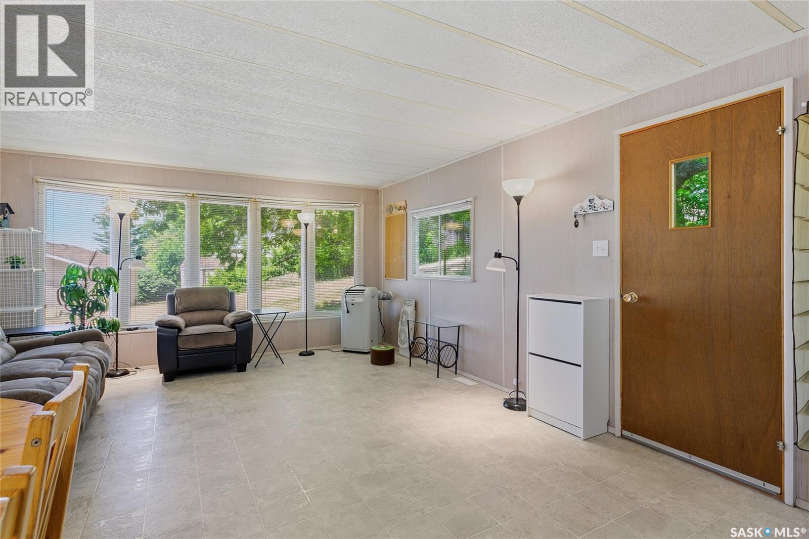 71 Canary Drive, Glen Harbour, SK