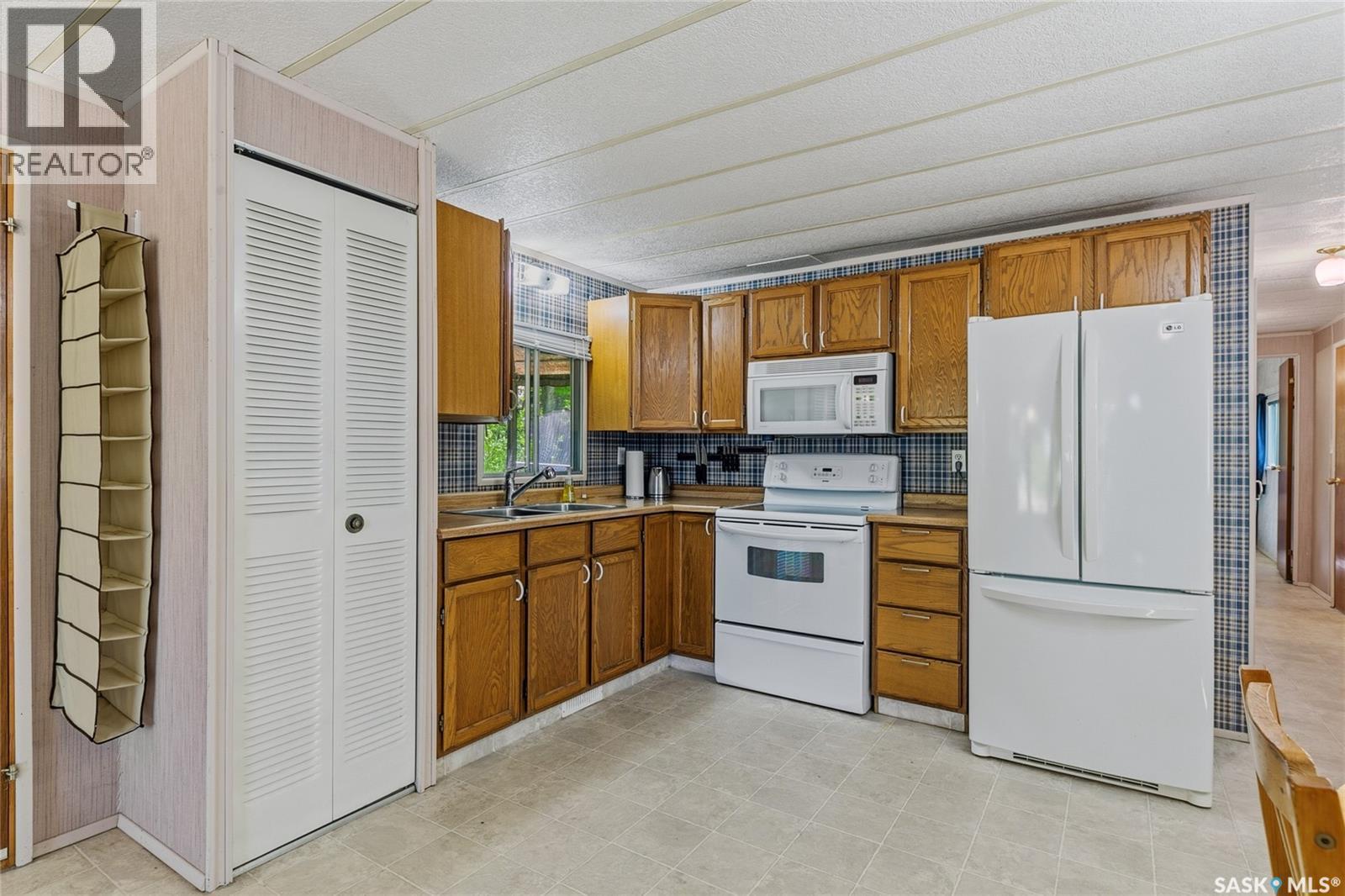 71 Canary Drive, Glen Harbour, SK
