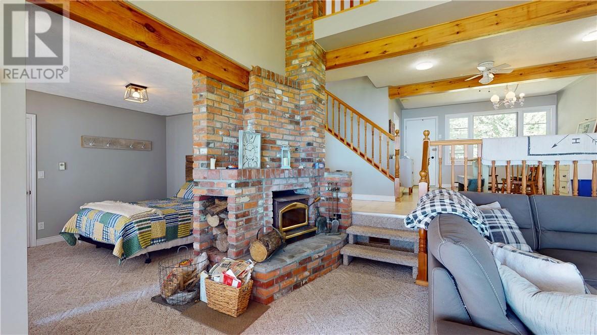 66 Third, Manitowaning, ON