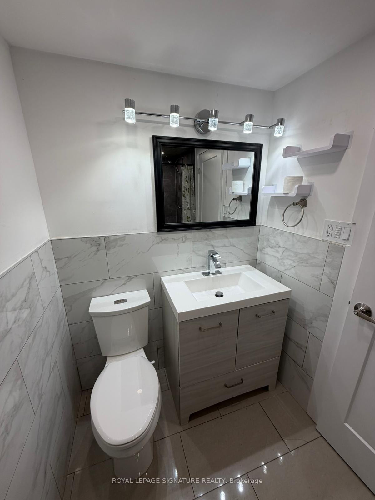 9 Fieldway Drive, Hamilton, ON