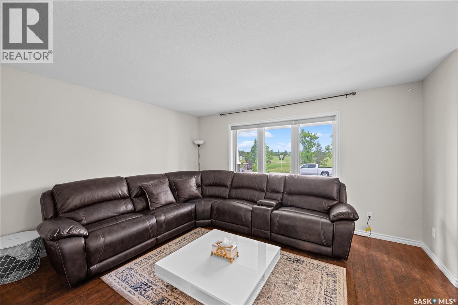 610 Stonebridge Common, Saskatoon, SK