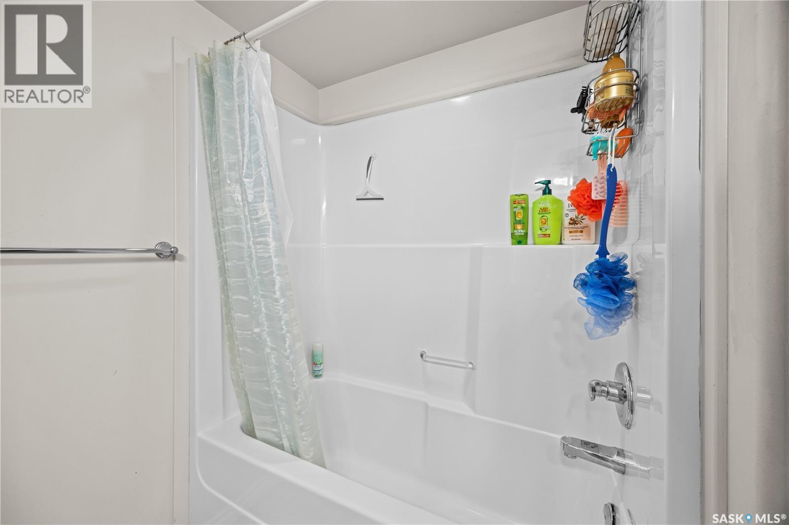 610 Stonebridge Common, Saskatoon, SK