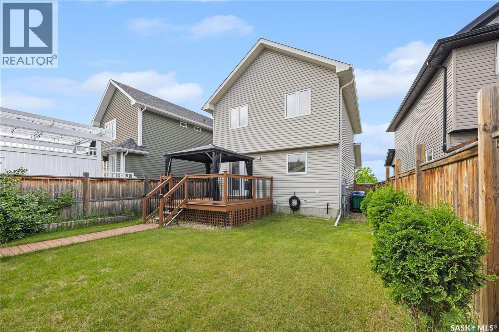 610 Stonebridge Common, Saskatoon, SK