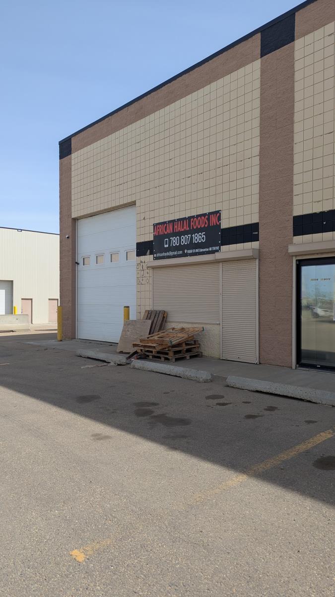 15558 131 Ave Nw, Edmonton, AB