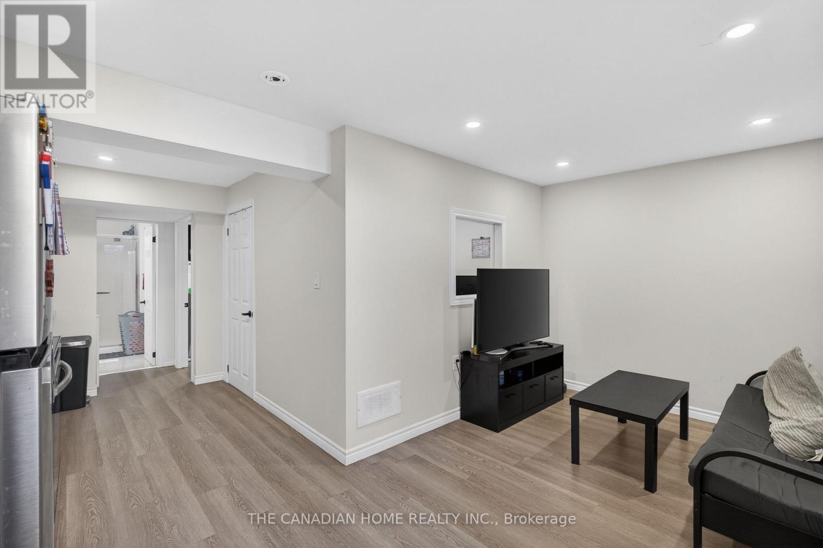 Rental - Living Area - 339 Kerwood Drive, Cambridge, ON