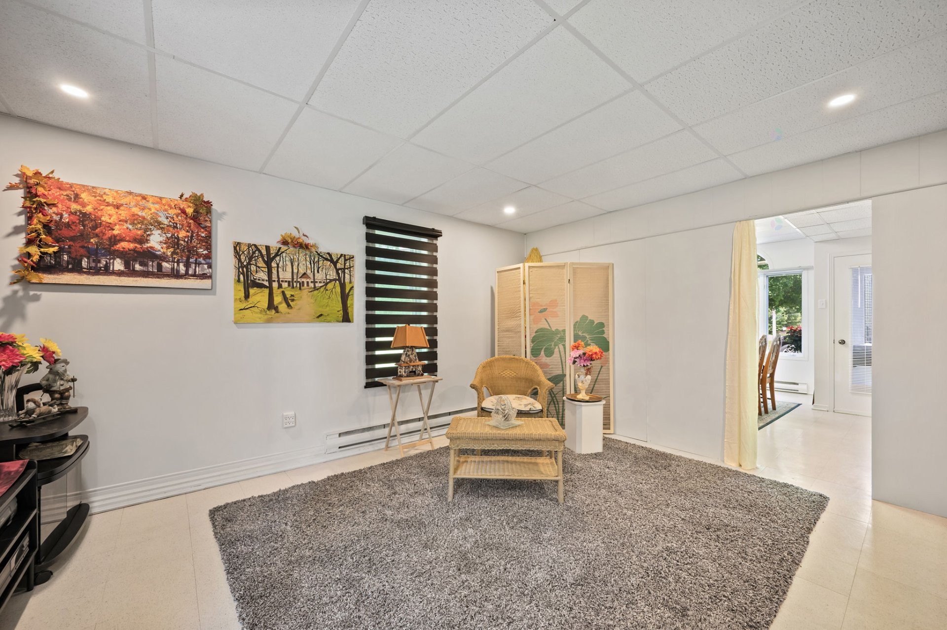 Living Room - 2081 Rue De La Visitation, Saint-Charles-Borromée, QC - Indoor Photo Showing Other Room