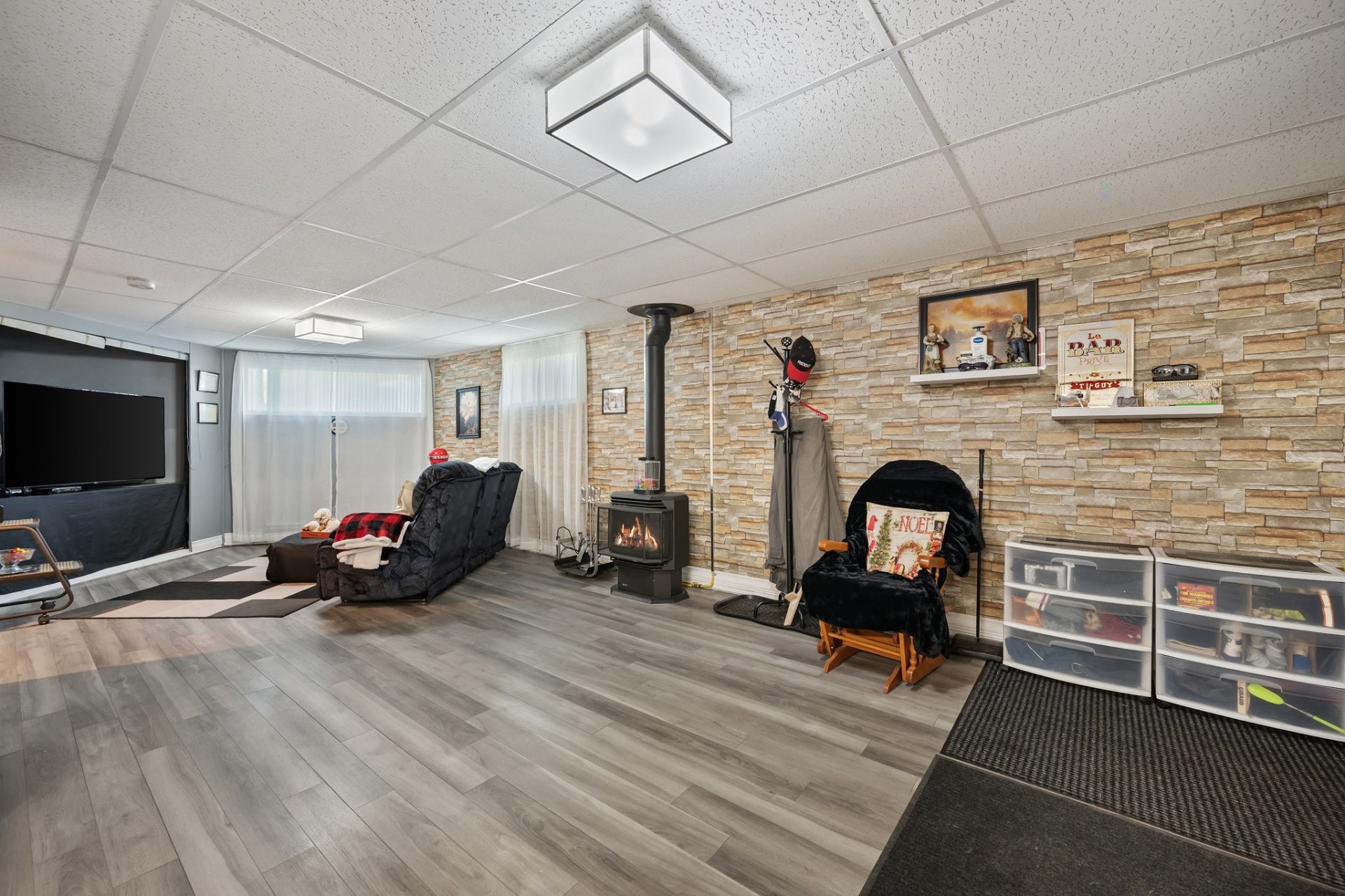 Family Room - 2081 Rue De La Visitation, Saint-Charles-Borromée, QC - Indoor