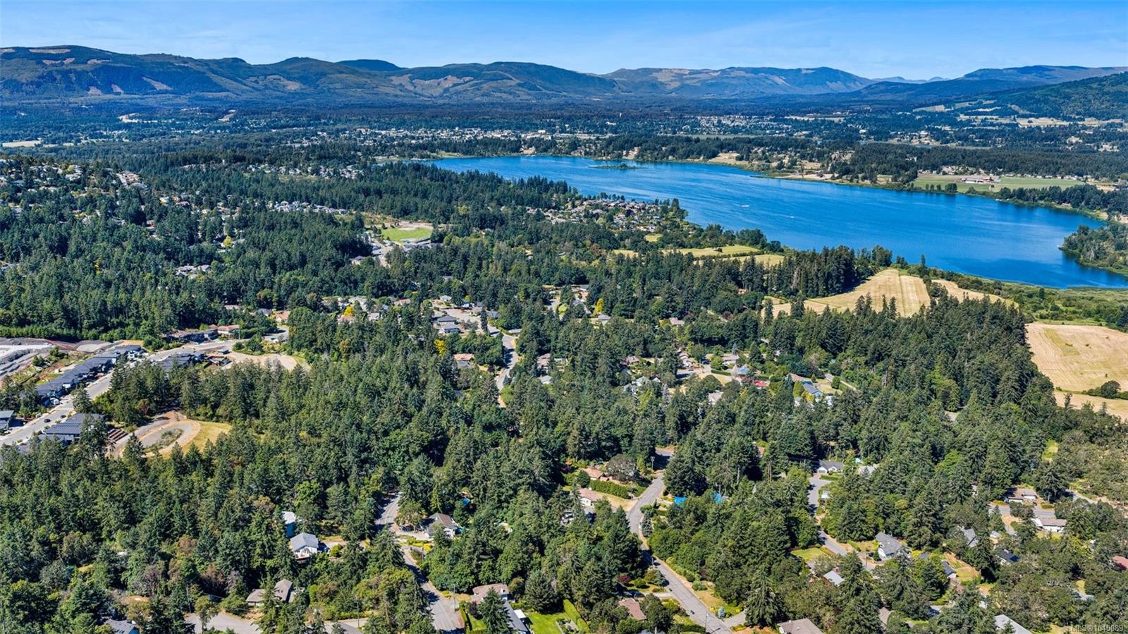 1290 Mckenzie Dr, Duncan, BC
