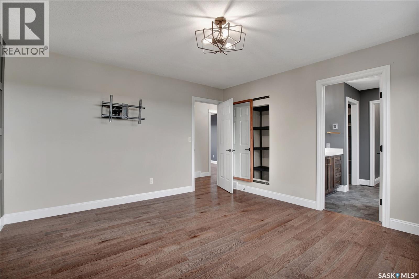 314 Beerling Crescent, Saskatoon, SK