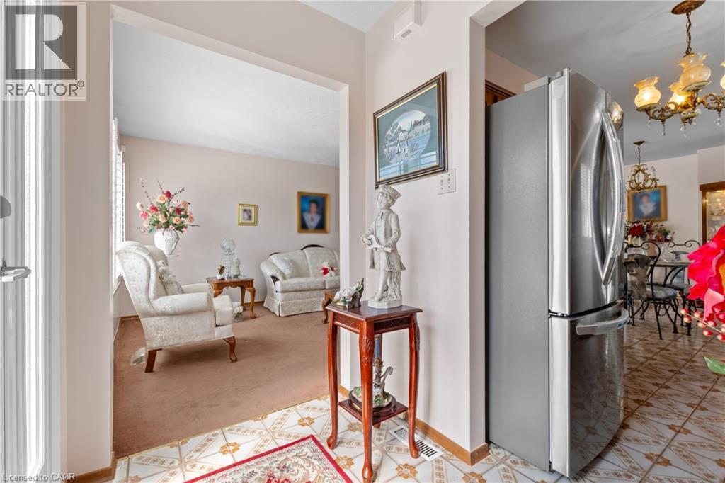 View from entrance foyer to living room. - 202 Ray Street N, Hamilton, ON - Indoor
