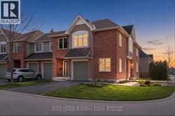 179 FLAT SEDGE CRESCENT Ottawa, ON K1T 0G9