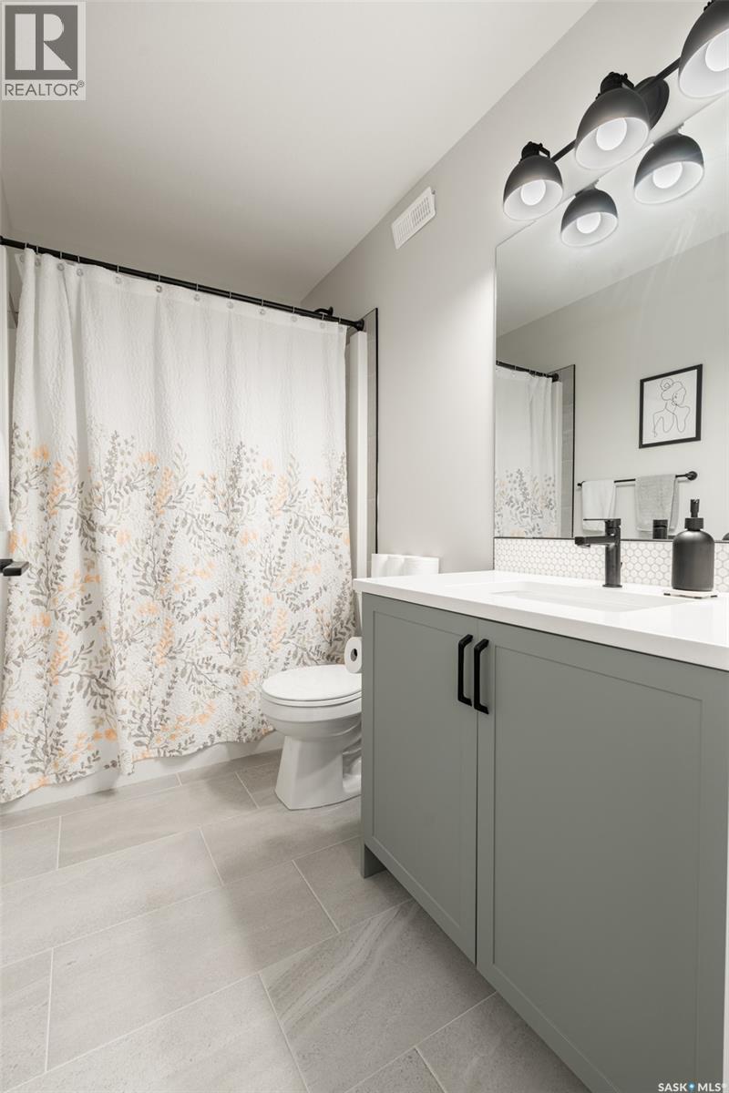 428 Myles Heidt Manor, Saskatoon, SK