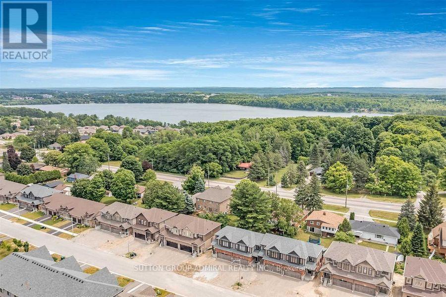 1035 Wright Drive, Midland, ON