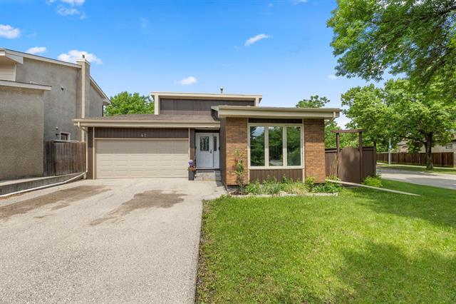 42 Knotsberry Bay, Winnipeg, MB