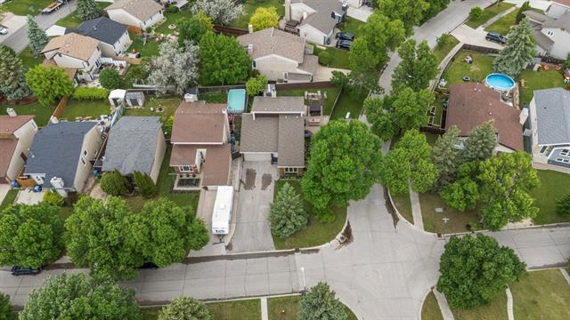 42 Knotsberry Bay, Winnipeg, MB