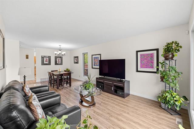 42 Knotsberry Bay, Winnipeg, MB