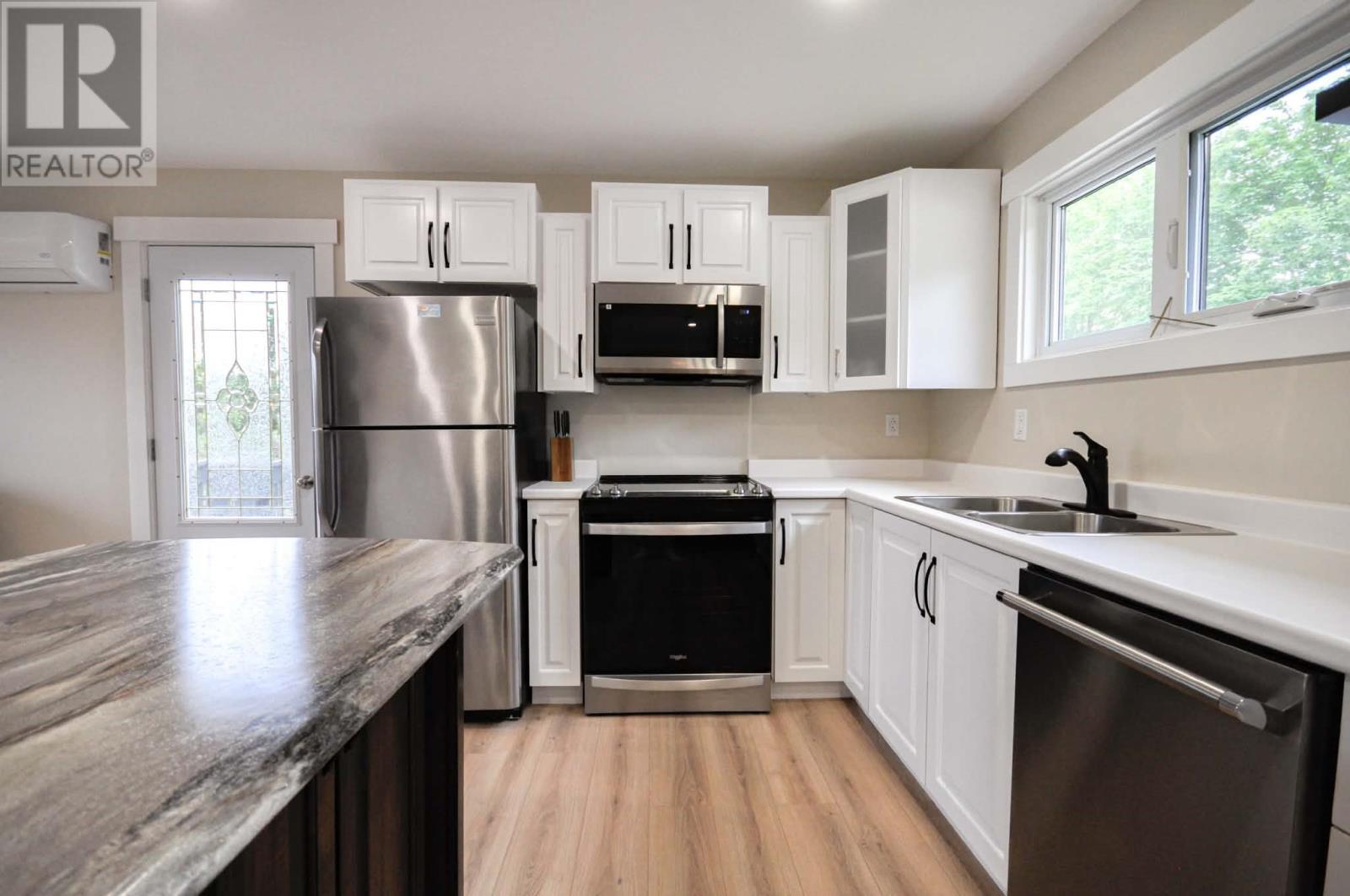 24 Cabot Lane, Jerseyside, NL
