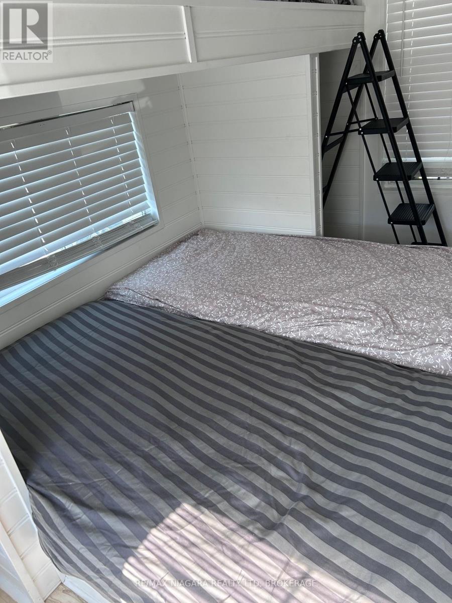 48 Quarry View Village, Port Colborne (Sherkston), ON