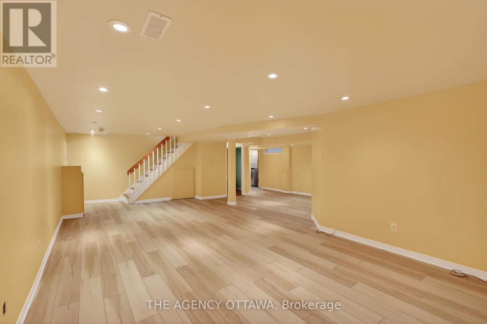 Expansive rec room with endless possibilities - 1681 Amberdale Crescent, Ottawa, ON