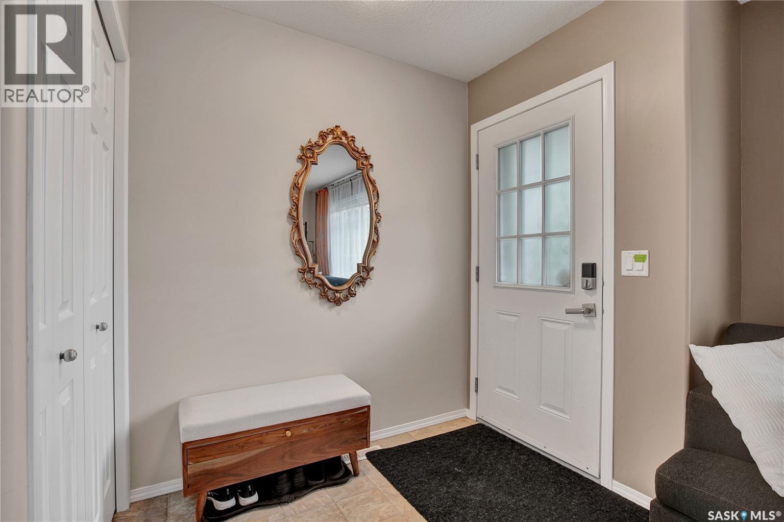 122 Blakeney Crescent, Saskatoon, SK