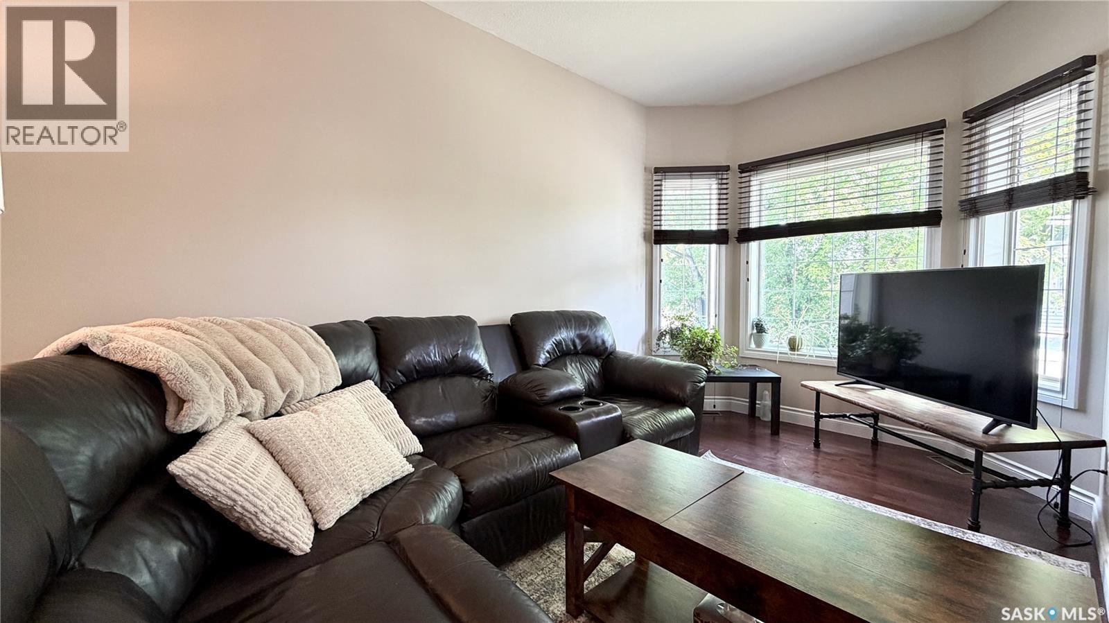 1233 13Th Street E, Saskatoon, SK