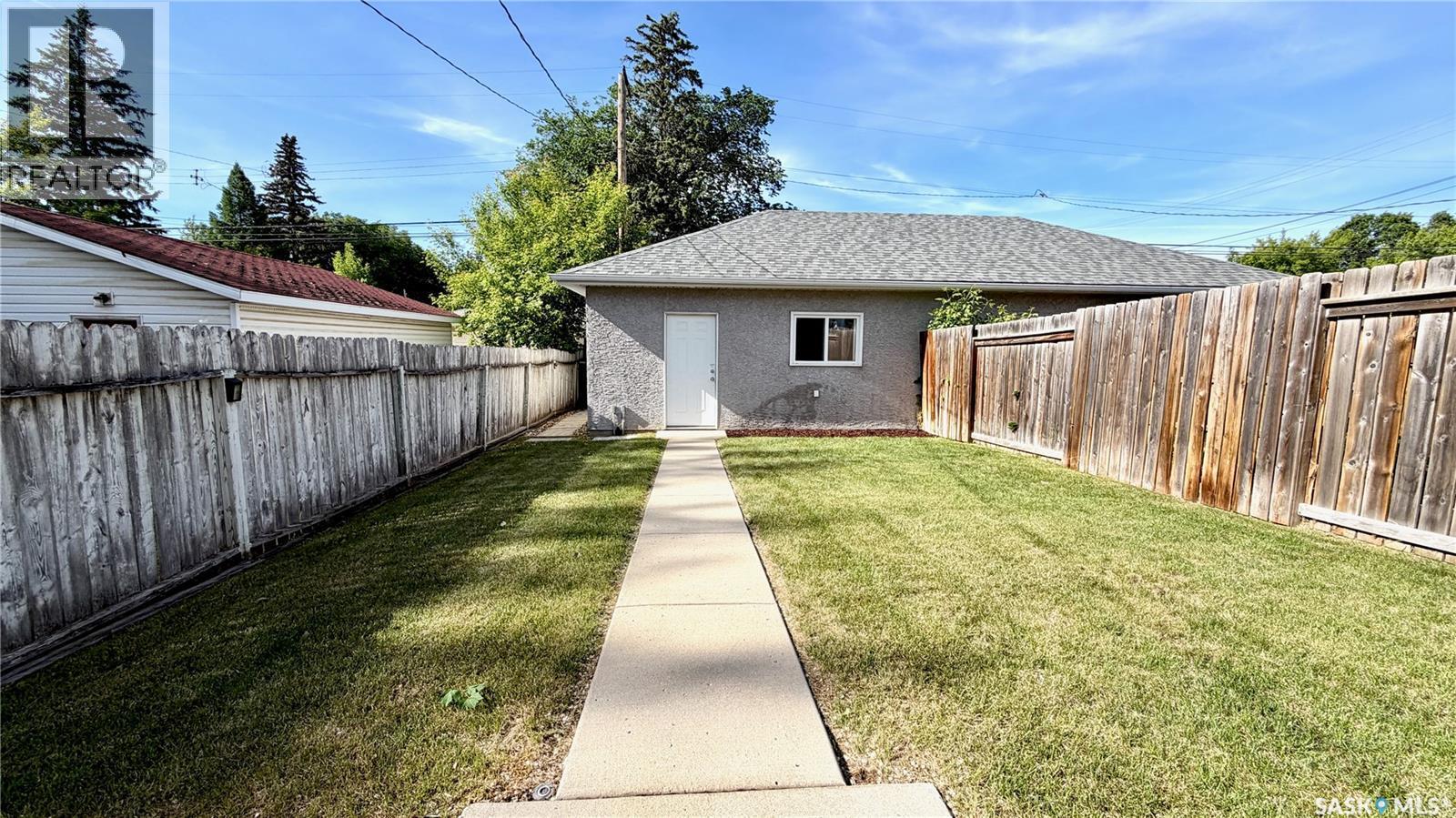 1233 13Th Street E, Saskatoon, SK