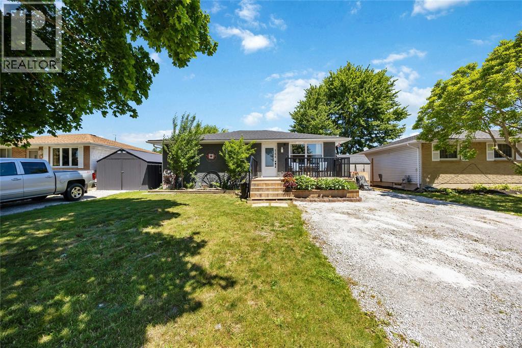 144 Templeton Crescent, St Clair, ON