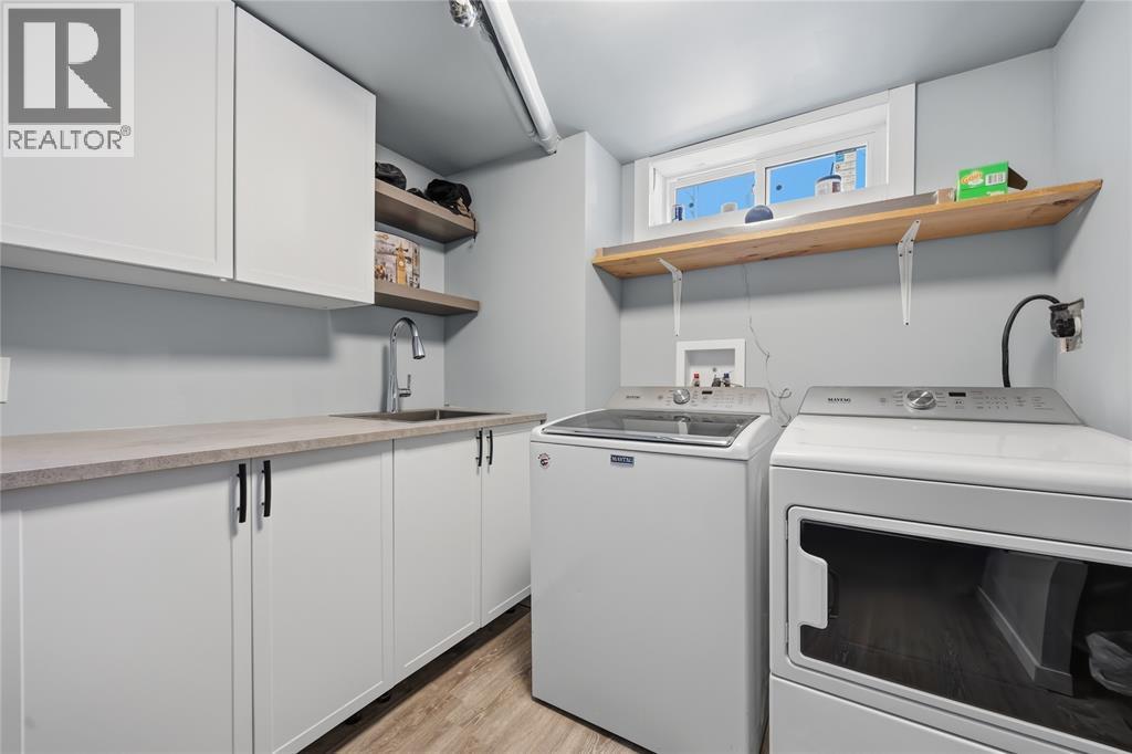 144 Templeton Crescent, St Clair, ON