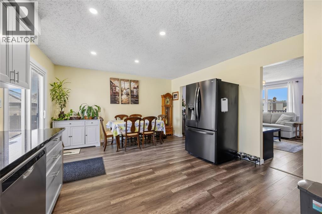 144 Templeton Crescent, St Clair, ON
